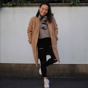 Meet your Posher, Cavina